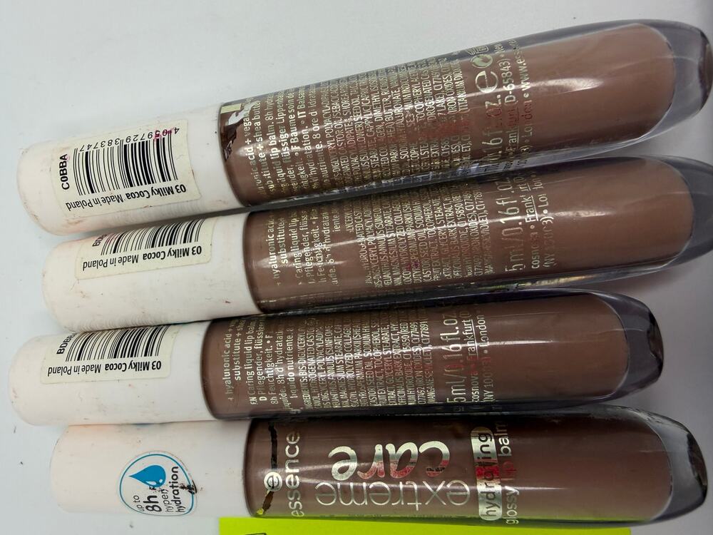 Essence Extreme Care Hydrating Lip Balm 03 Milky Cocoa Lot of 4 Vegan 5ml